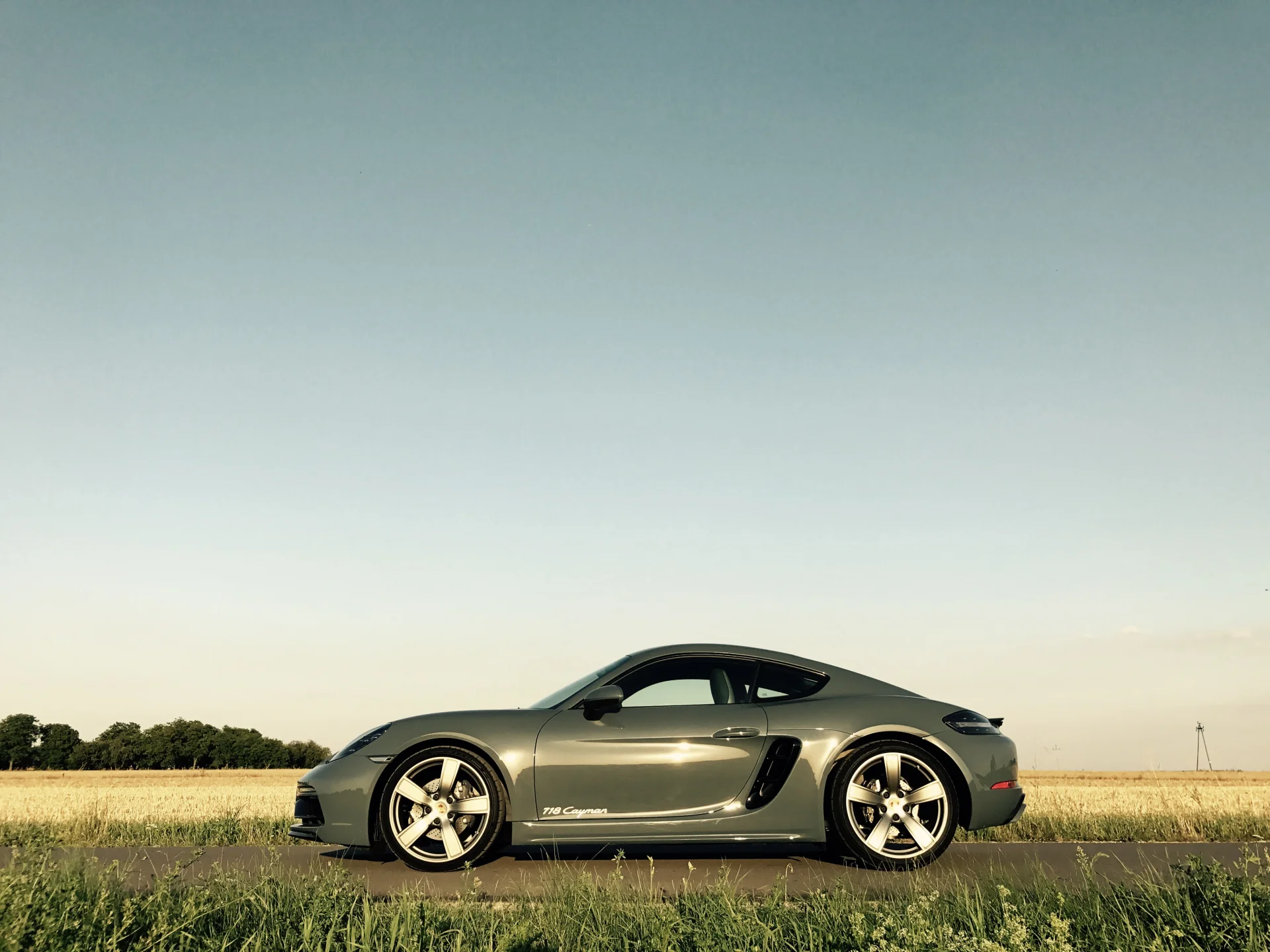 Porsche 718 Cayman