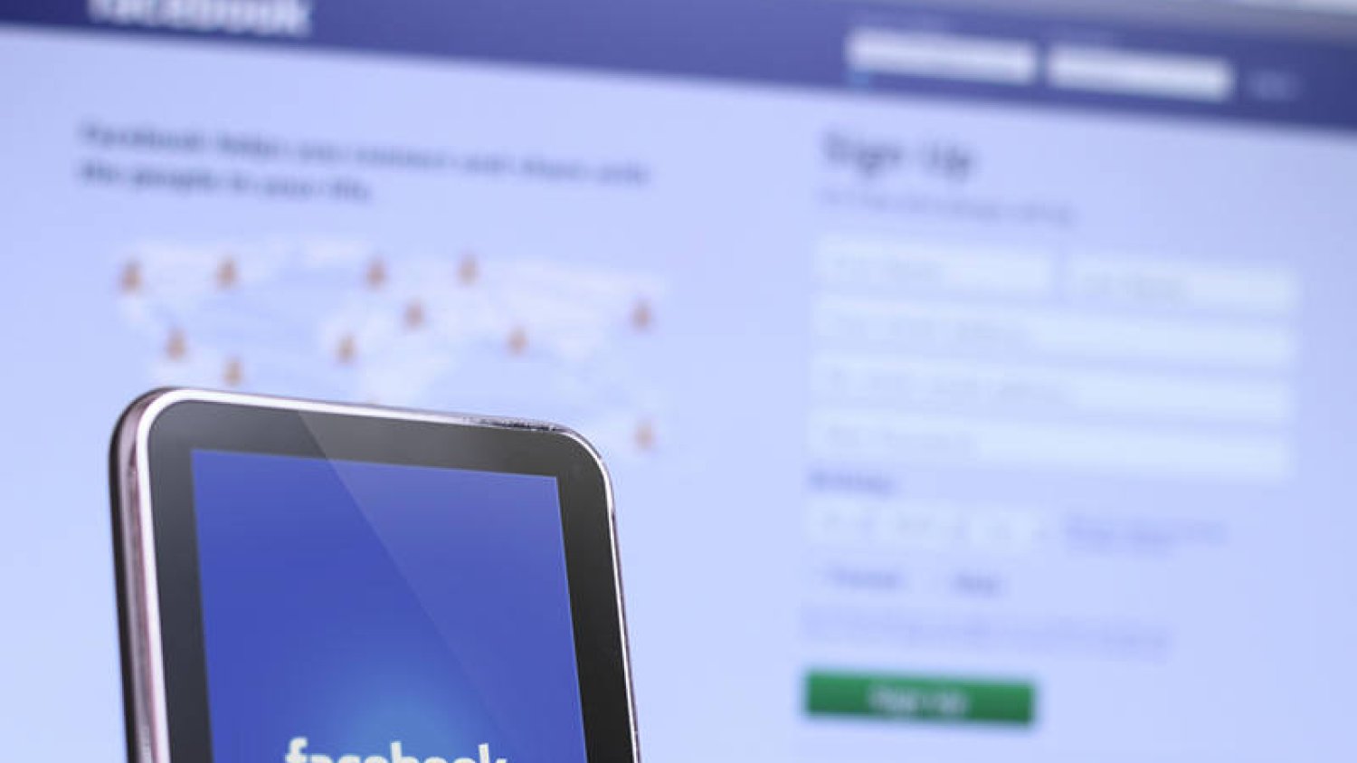 Facebook kupił mobilną aplikację WhatsApp za 19 miliardów[url=http://shutr.bz/1d2VwwC]dolarów[/url]
