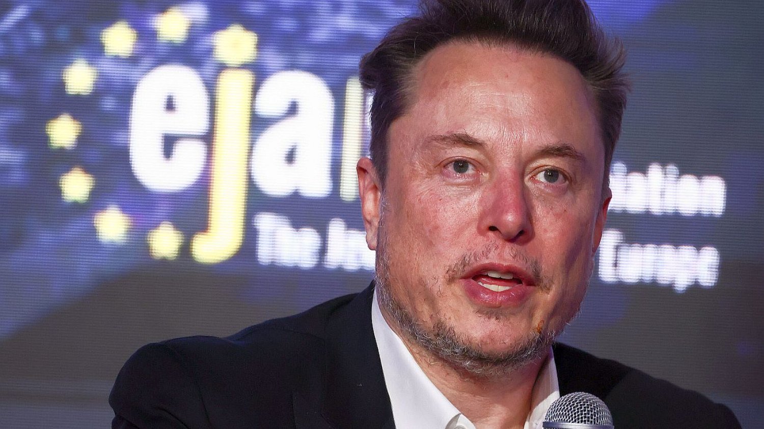 Elon Musk ma poważny problem. Za mało sypia Elon Musk ma poważny problem. Za mało sypia