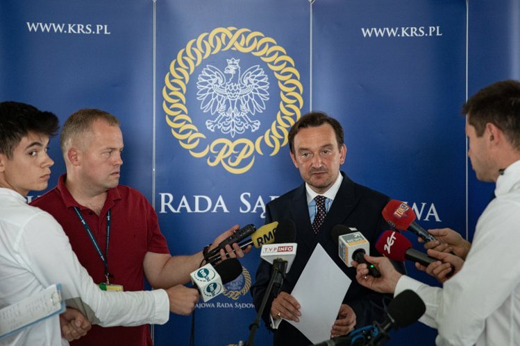 Maciej Mitera miał podpaść za wypowiedzi o uchwale Sądu Najwyższego.