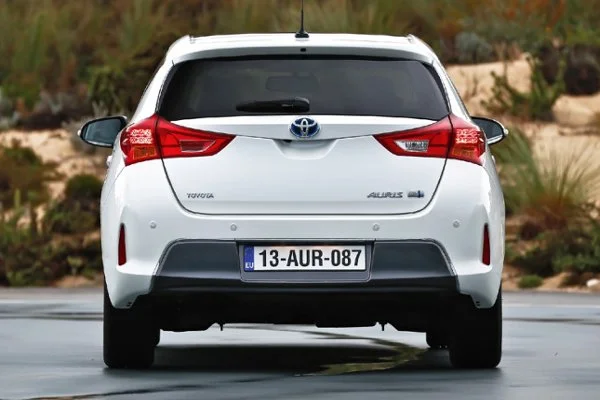 Toyota Auris Hybrid