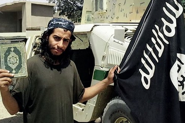 28-latek był mózgiem piątkowych zamachów w Paryżu