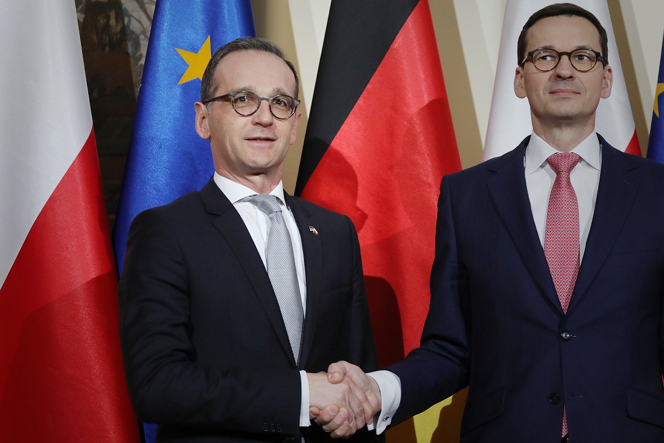Szef MSZ Niemiec Heiko Maas i premier Polski Mateusz Morawiecki w Warszawie.