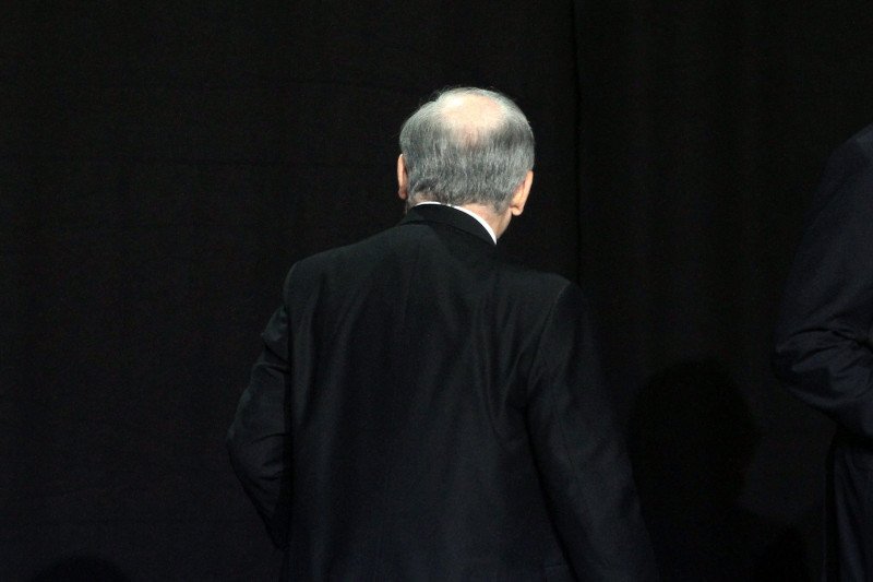 Prezes PiS Jarosław Kaczyński drastycznie ograniczył swoją polityczną aktywność. Z korzyścią dla kandydata PiS na prezydenta Andrzeja Dudy