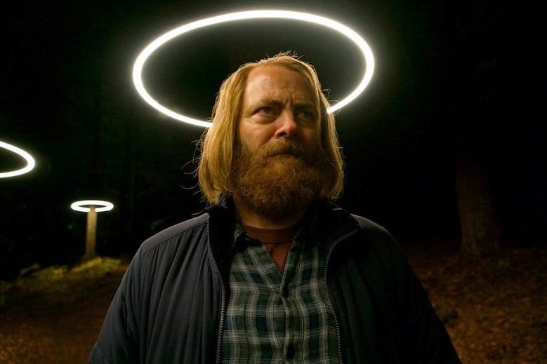 W rolę enigmatycznego geniusza Foresta wcielił się Nick Offerman