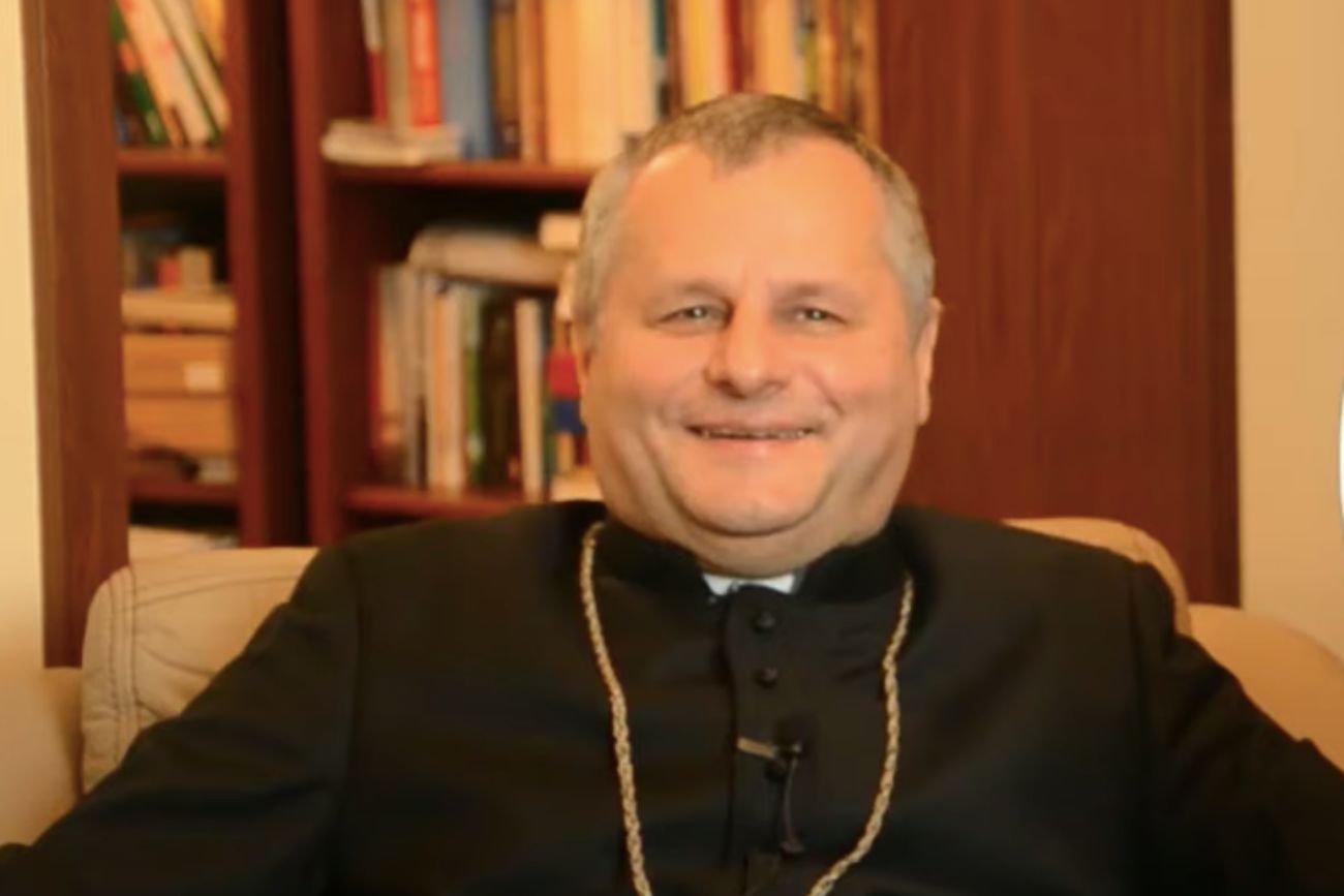Biskup tarnowski Leszek Leszkiewicz.
