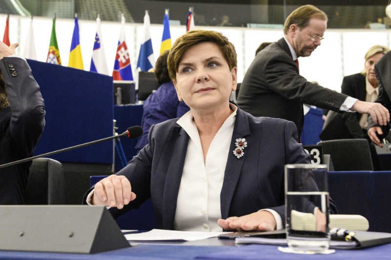 Beata Szydło w Parlamencie Europejskim posłużyła się manipulacjami.