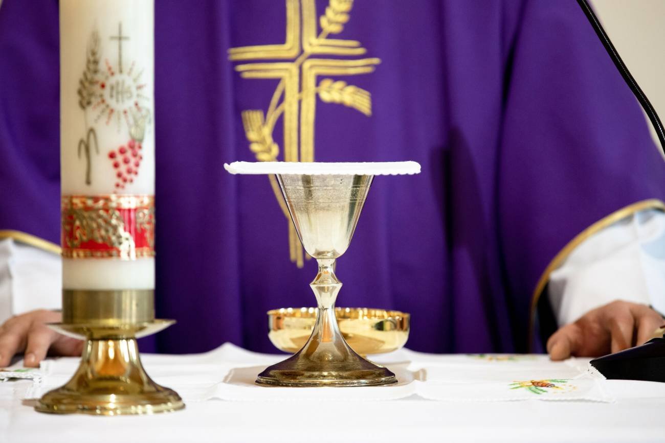 Chałupki k. Rybnika. Ksiądz miał romans z szafarzem.