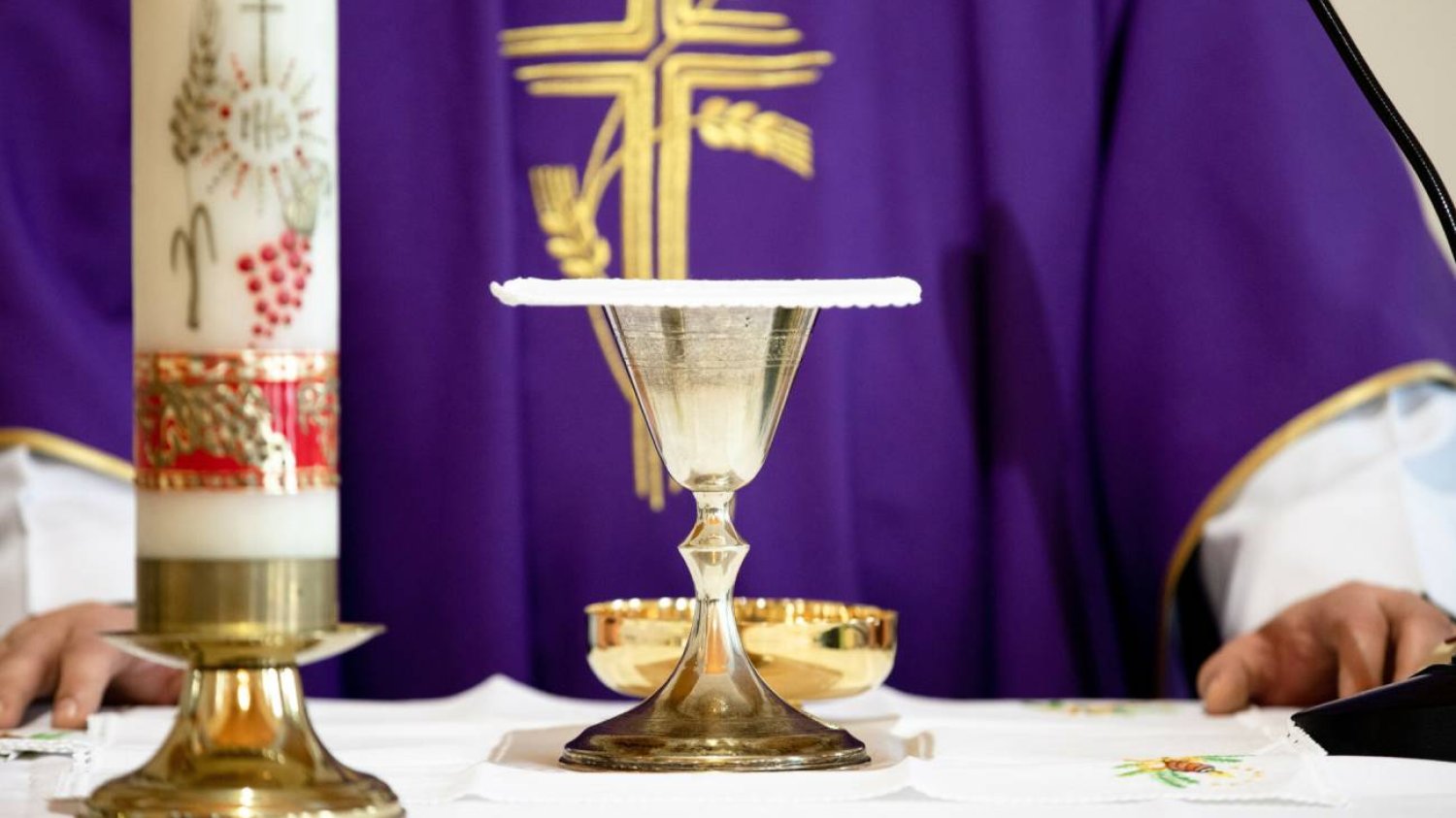 Chałupki k. Rybnika. Ksiądz miał romans z szafarzem.