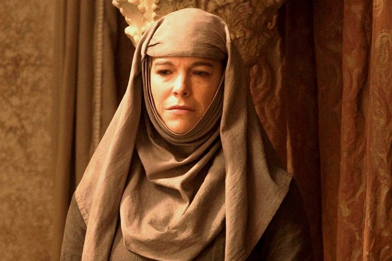 Hannah Waddingham w roli Septy Unelli w "Grze o tron"