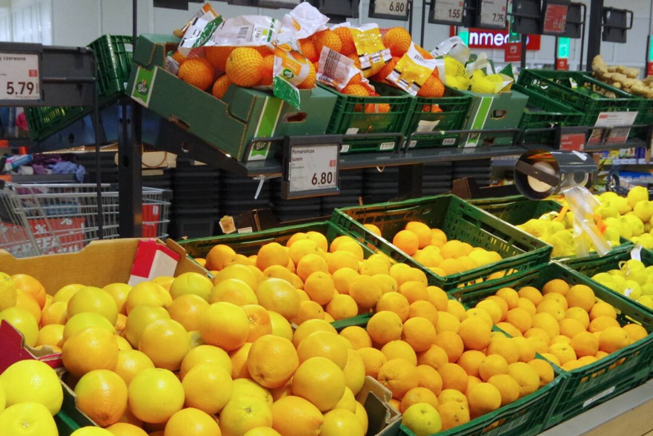 Skórki po mandarynkach – jak ich użyć? Przydadzą się do sprzątania