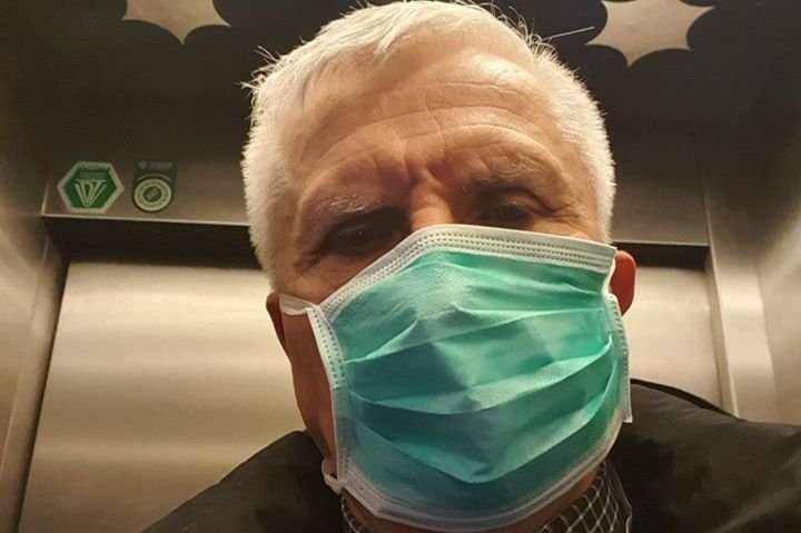 Senator Wadim Tyszkiewicz opisał na Facebooku jak wyglądał jego test na koronawirusa. Wadim Tyszkiewicz, niezależny senator RP. Polityk opisał na Facebooku jak wyglądał jego test na koronawirusa.