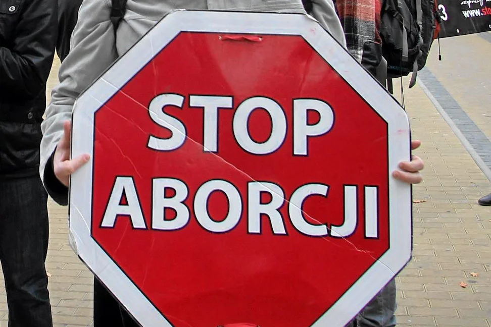 Z badania wynika, że aż 80 procent Polaków uważa, że "życie powinno być chronione od poczęcia do naturalnej śmierci zawsze i niezależnie od okoliczności".