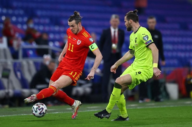 Walia stoczyła twardy bój z Czechami w Cardiff