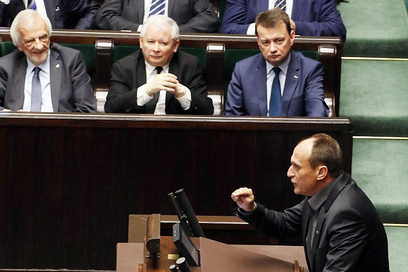 Czy PiS próbuje szantażować Pawła Kukiza?