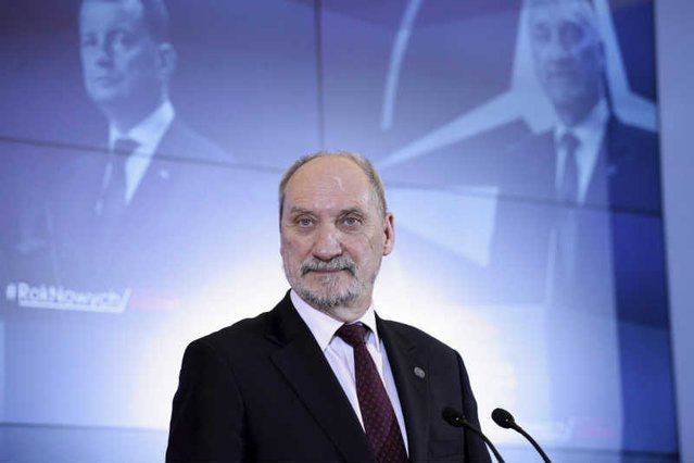 Antoniego Macierewicza nikt nie bierze już na poważnie. I całe szczęście bo byłaby już wojna - dowodzi Roman Giertych.