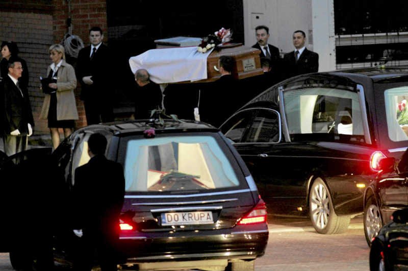 W grobie Piotra Nurowskiego, byłego szefa PKOl było ciało innej ofiary katastrofy smoleńskiej.