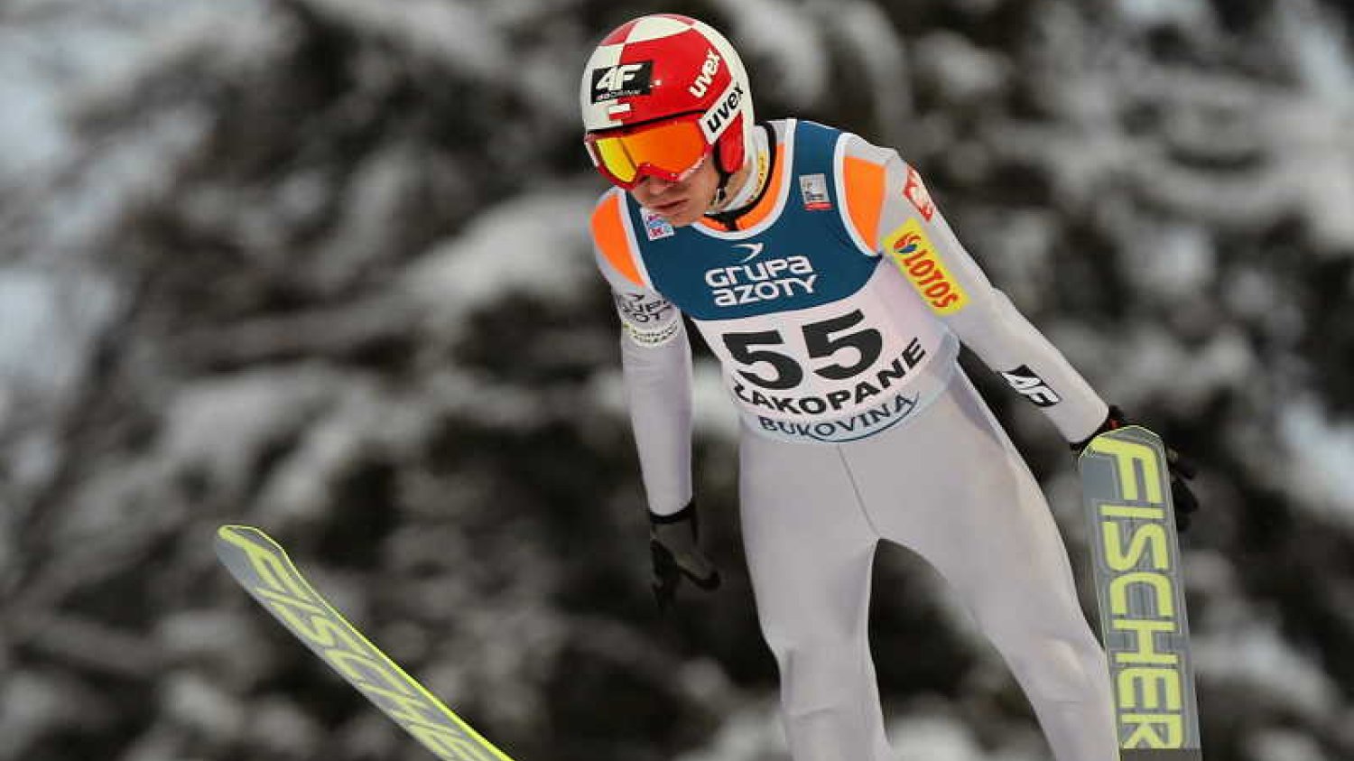 Nie tylko Kamil Stoch (tu podczas sesji treningowej) dobrze zaprezentował się w konkursie drużynowym podczas zawodów Pucharu Świata w Zakopanem.