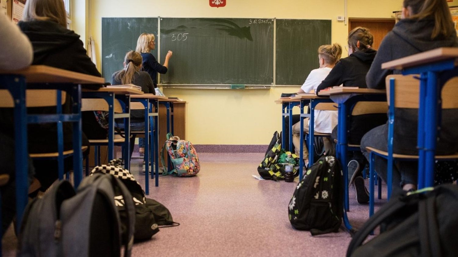 Prace domowe wrócą? Jest głos z ministerstwa edukacji. Prace domowe wrócą? Jest głos z ministerstwa edukacji.