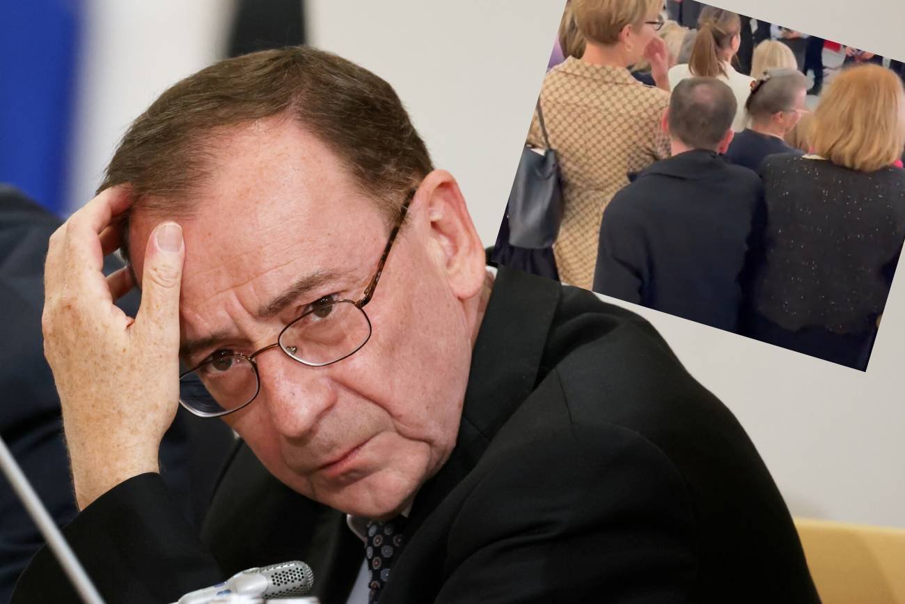 Mariusz Kamiński miał problem z wyjściem z Sejmu