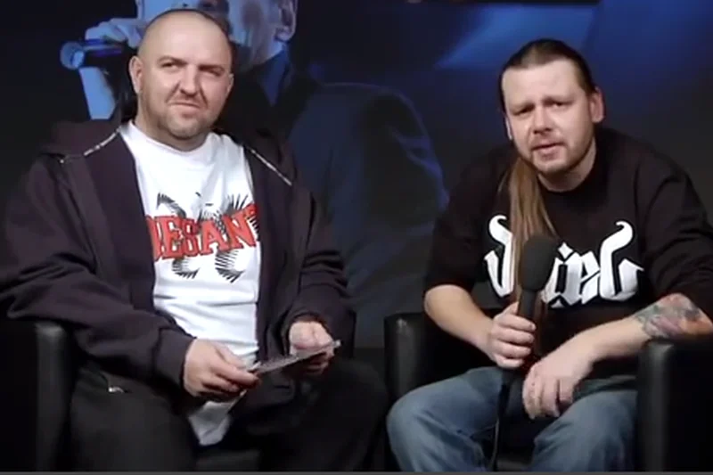 Krzysztof Kozak (z lewej) w programie Artura Rawicza.