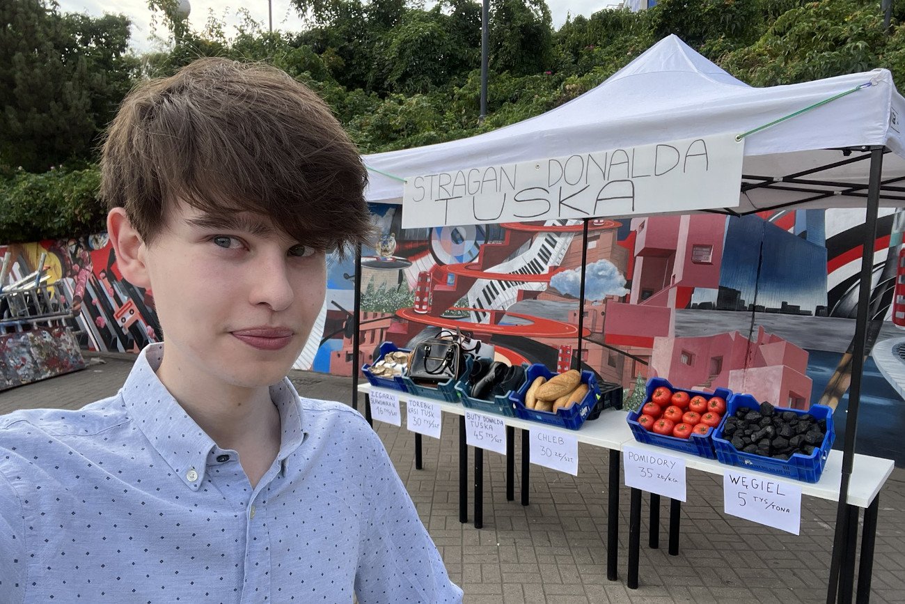 Oskar Szafarowicz pokazał "stragan Tuska".