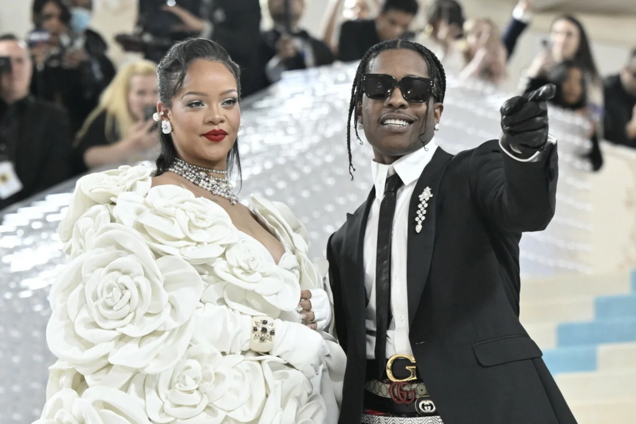 Rihanna z MET Gali 2023.