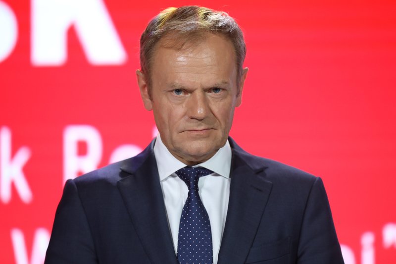 Dziennikarze złapali Tuska na korytarzu w Parlamencie Europejskim.