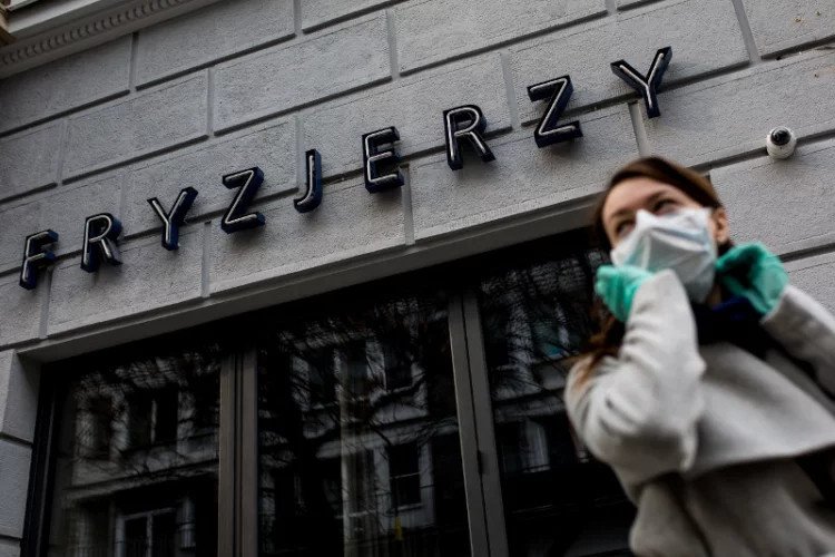 Co będzie otwarte od 26 kwietnia? Fryzjerzy, szkoły, zoo, usługi [LISTA]