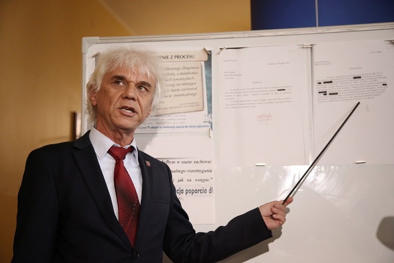 Sędzia Maciej Strączyński, prezes Sądu Okręgowego w Szczecinie zarzucił manipulację autorom programu "Kasta" w TVP.