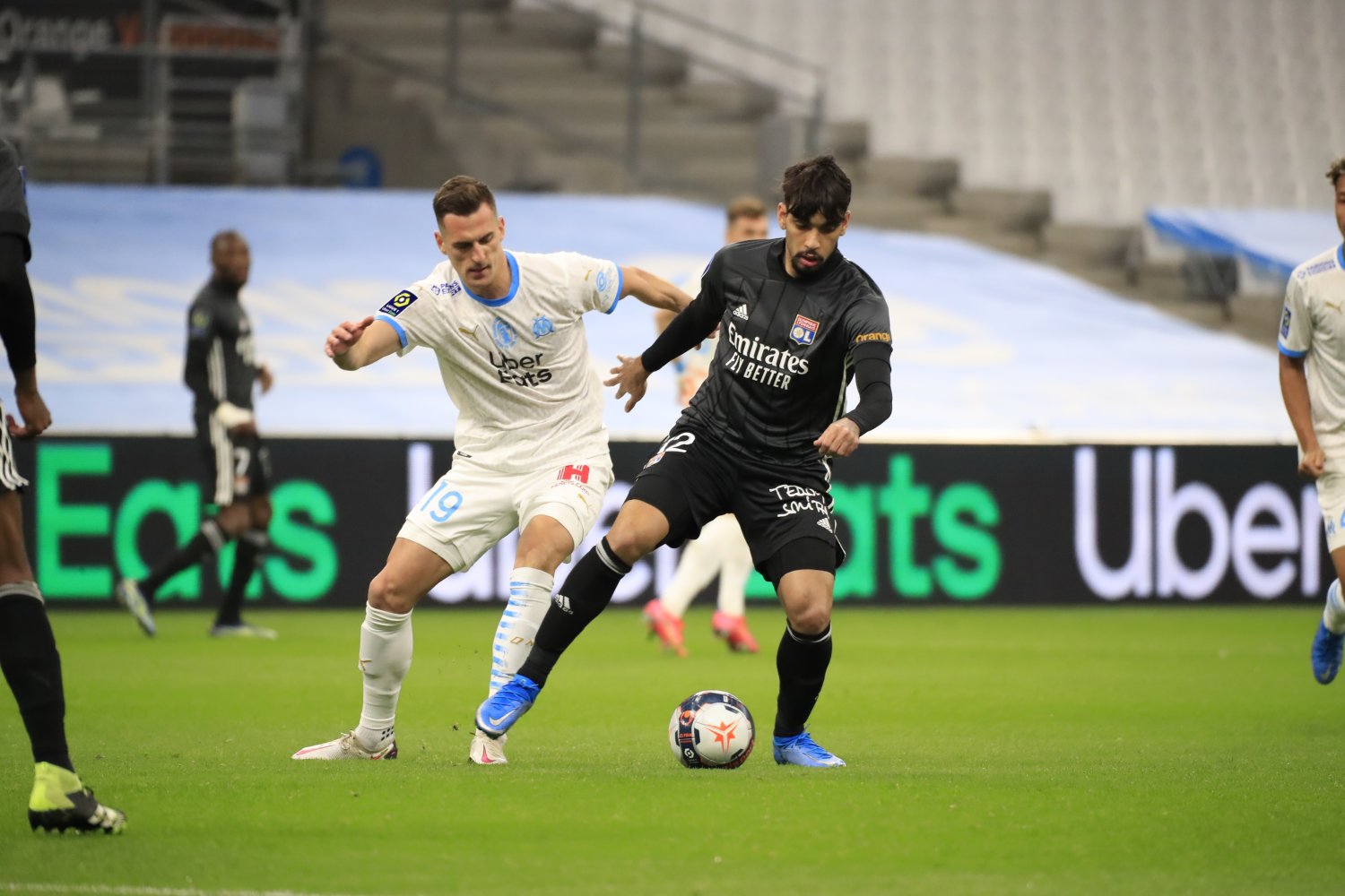 Arkadiusz Milik wpisał się na listę strzelców w starciu z Olympique Lyon