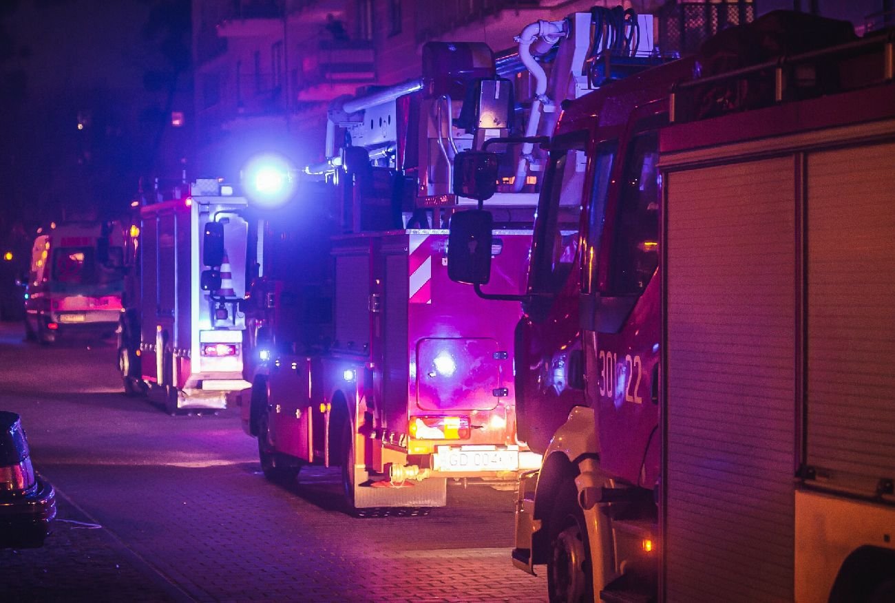 Wigilia w Polsce. Nie żyje pięć osób, płonęła galeria handlowa.