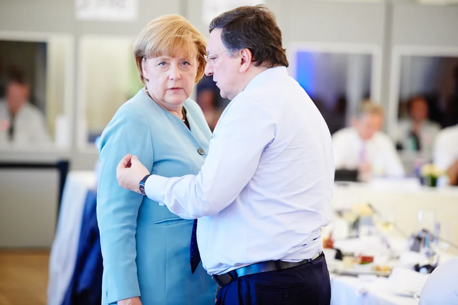 20 czerwca 2013 r. Kanclerz Niemiec Angela Merkel i przewodniczący Komisji Europejskiej José Manuel Barroso
