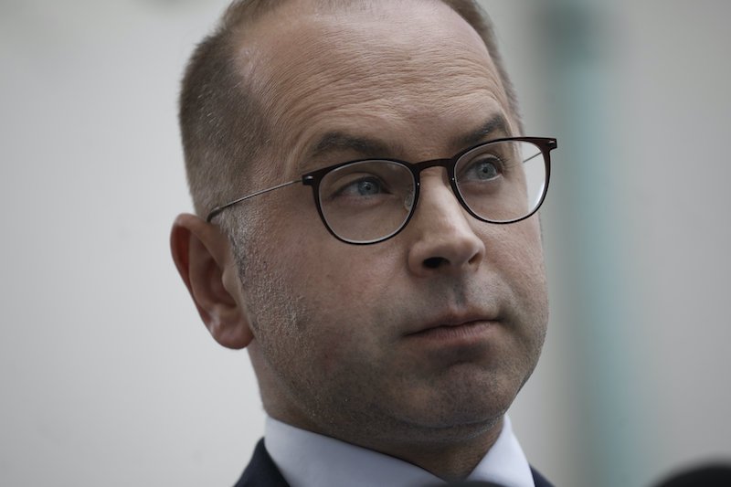 Poseł Michał Szczerba policzył, że w ciągu doby wykonano mniej niż 78 szczepień antycovidowych na województwo. Jego zdaniem to zdecydowanie zbyt wolne tempo.