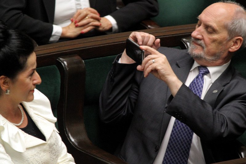 Anna Paluch w towarzystwie Antoniego Macierewicza.