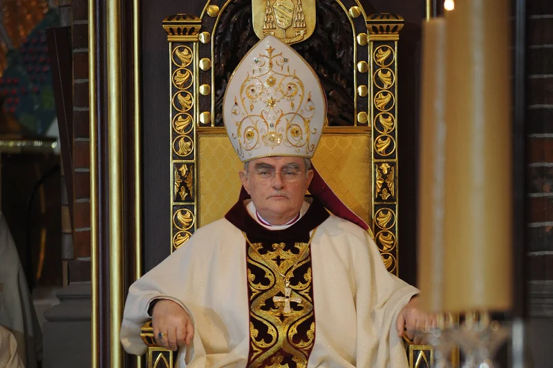 Melvern uważa, że Abp. Hoser przymykał oko na działania reżimu prześladującego Tutsi