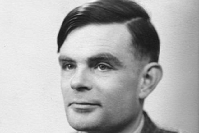 Alan Turing został pośmiertnie ułaskawiony