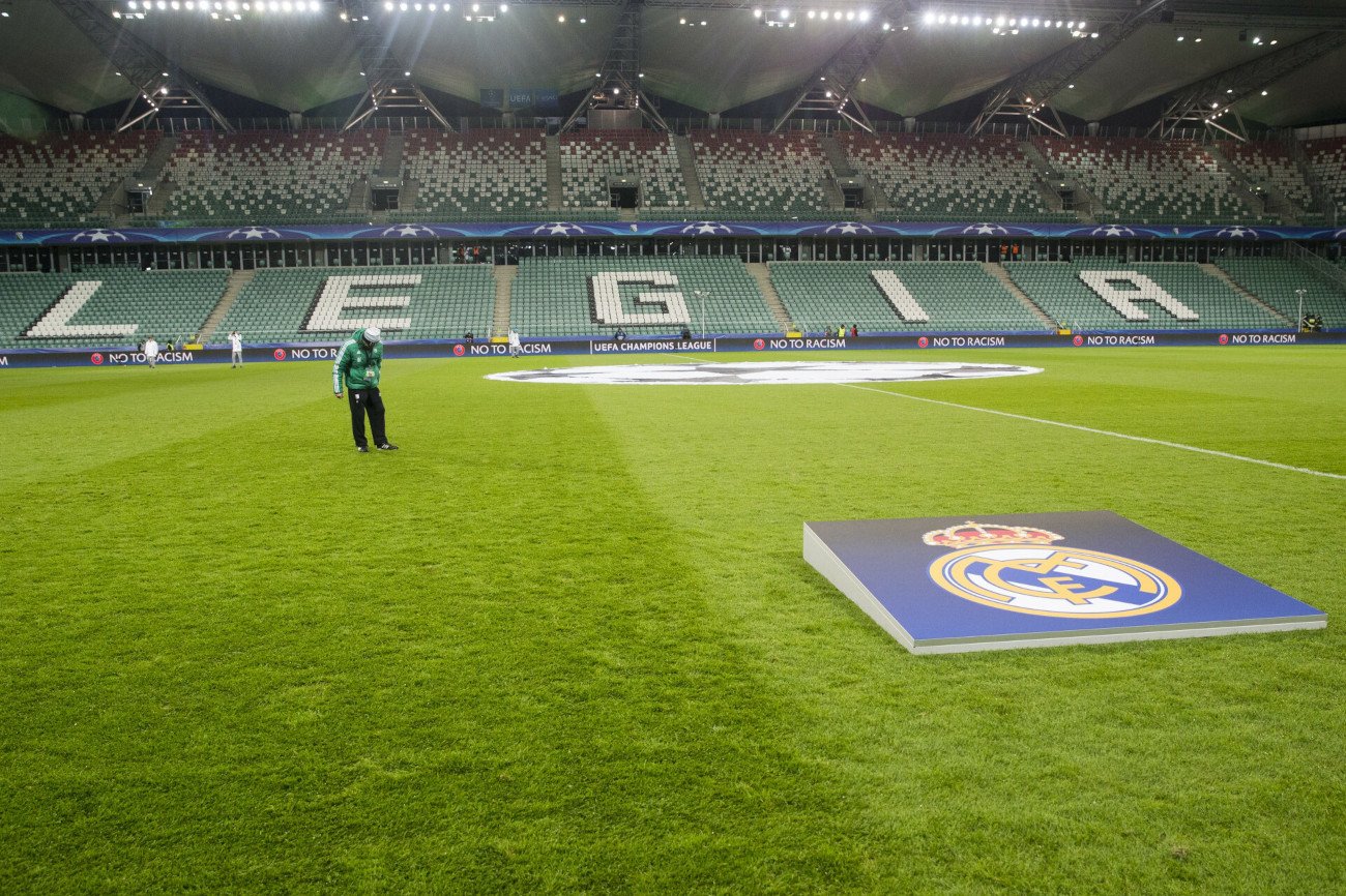 Po raz ostatni w sezonie 2016/17 polski zespół wystąpił w fazie grupowej elitarnej Ligi Mistrzów. Była to Legia Warszawa.