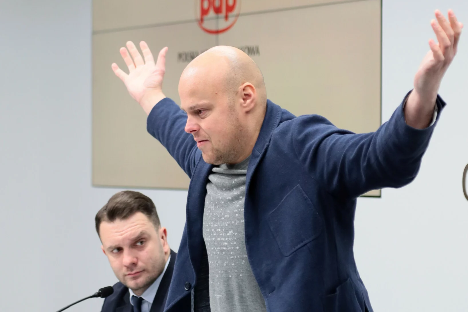 Na konferencji Łukasza Mejzy wystąpił Tomasz Guzowski.