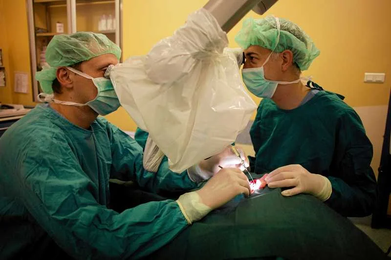 Operacja neurochirurgiczna
