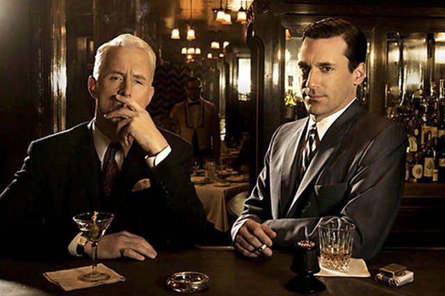 Alkohol jest znakiem rozpoznawczym kultowego serialu "Mad Men".