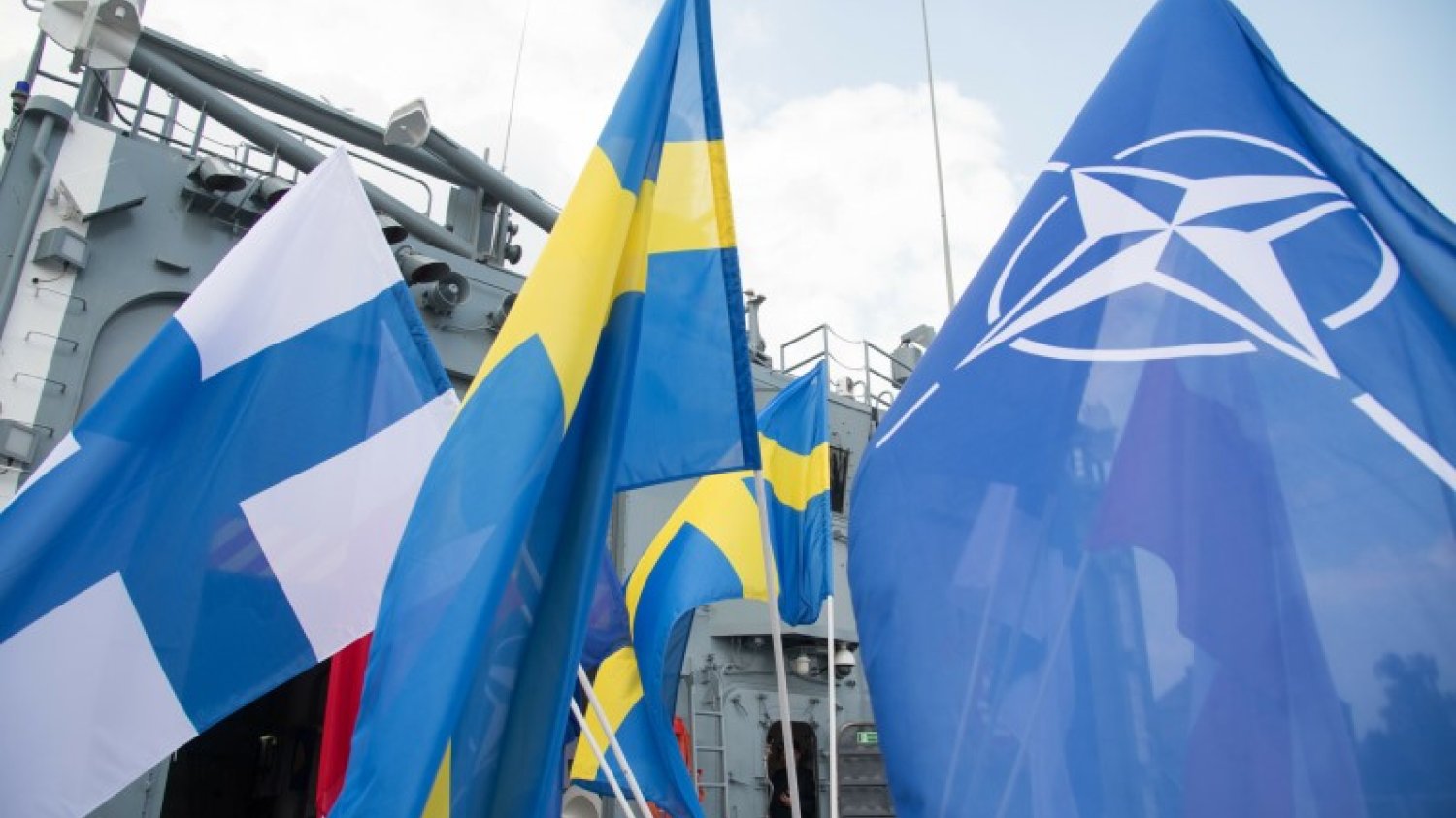 Finlandia wchodzi do NATO