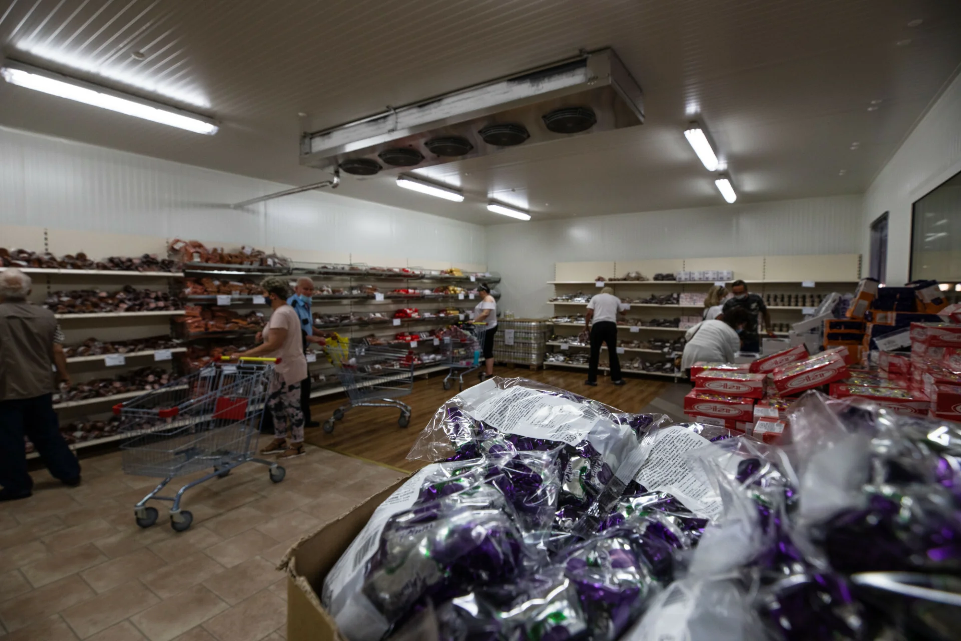 Moja Cena i Myprice to dyskonty należące do Rosjan. Mają niskie ceny i wywołują kontrowersje Moja Cena - co to za sklep? Rosyjscy oligarchowie otworzyli nowy dyskont w Polsce.