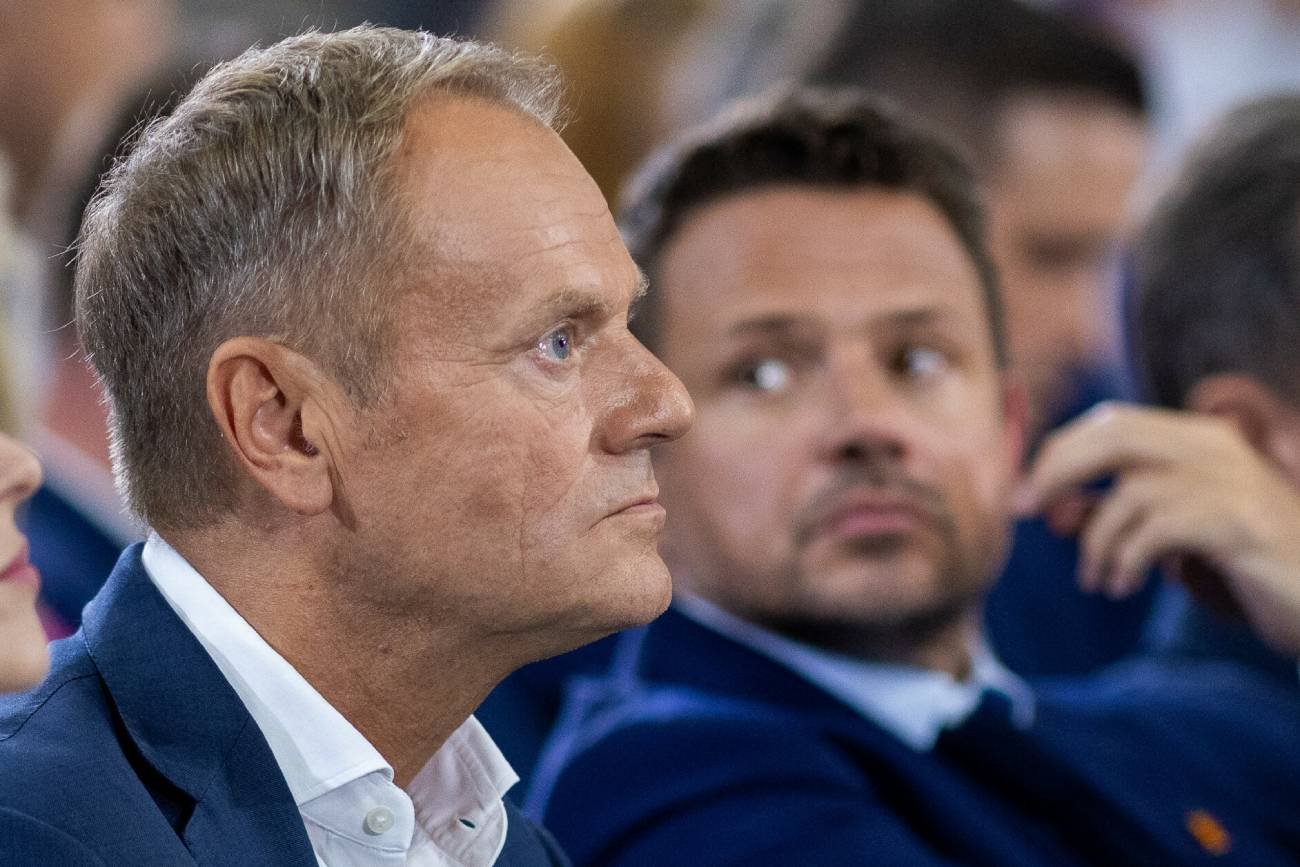 Nowy sondaż o liderze PO. Tusk przebił Trzaskowskiego