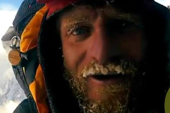 Szwagierka Tomasza Mackiewicza wierzy, że himalaista żyje. Deklaruje, że wspólnie z rodziną nie zostawi brata.