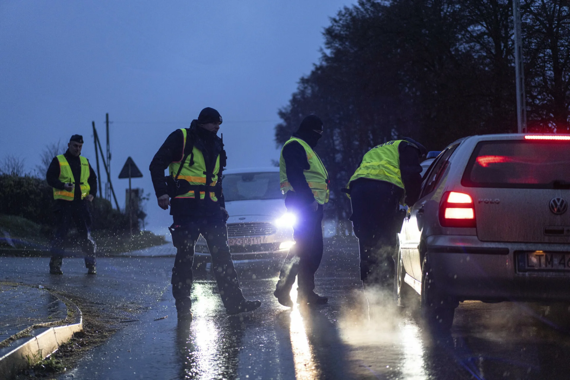 Czy eksplozja we wsi Przewodów może mieć związek z pobliską elektrownią?