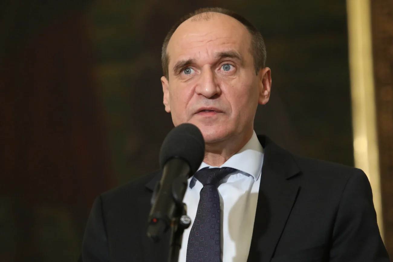 Paweł Kukiz szuka poparcia dla projektu uchwały o powołanie komisji śledczej ws. inwigilowania posłów.