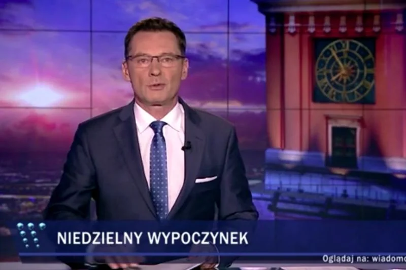 Puste ulice w niedzielę bez handlu w centrum miasta oznaczają lepsze powietrze? Tak wynika z materiału "Wiadomości" TVP. Sprawdziliśmy to.