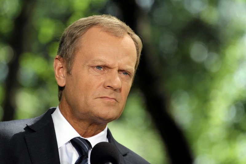 Polacy tęsknią za Donaldem Tuskiem. Tylko on może stanąć na czele ruchu przeciw Kaczyńskiemu i PiS-owi