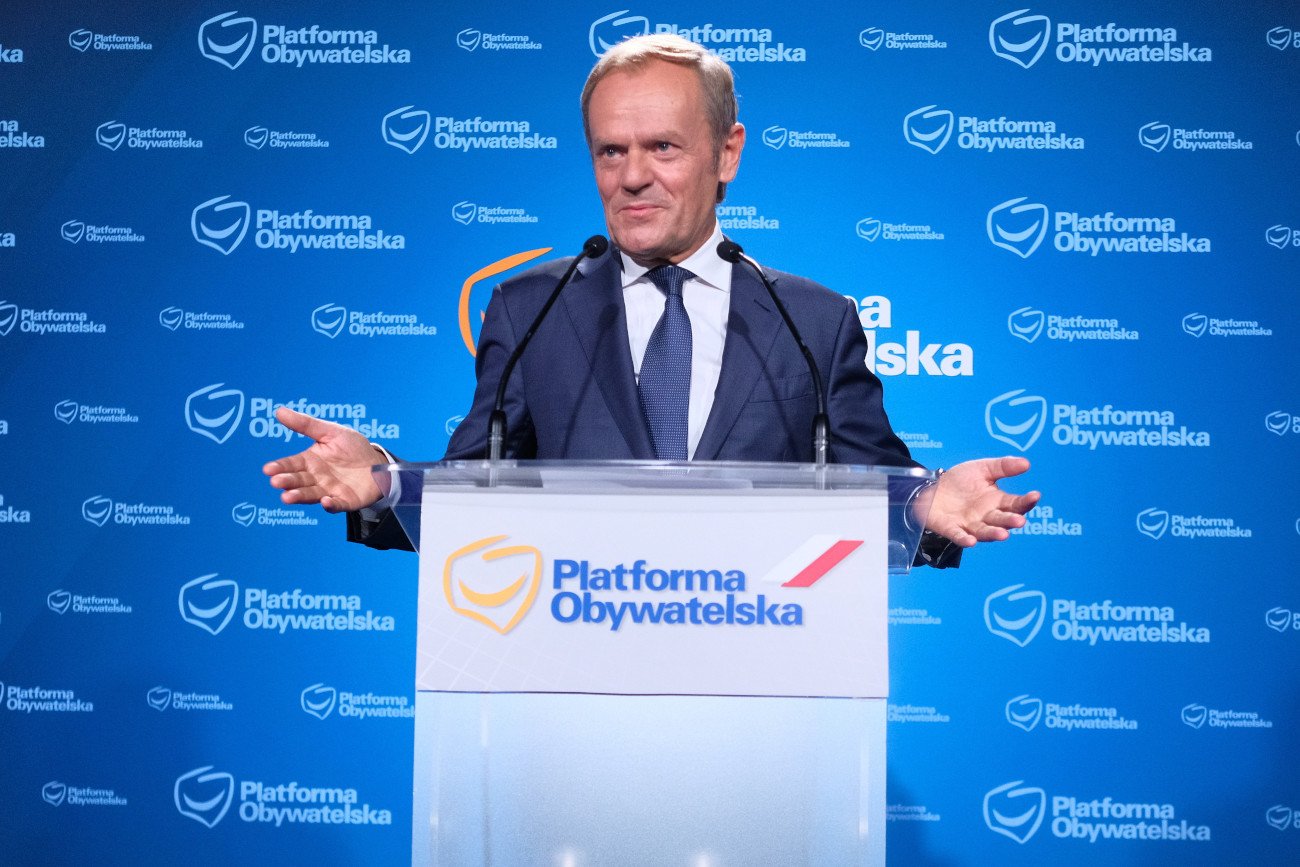 Najnowszy sondaż pracowni United Surveys dla Wirtualnej Polski pokazał, że KO rośnie w siłę.